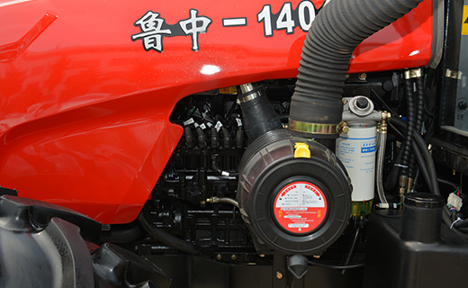 918博天堂-1404型拖拉机