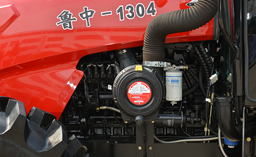 918博天堂-1304型拖拉机